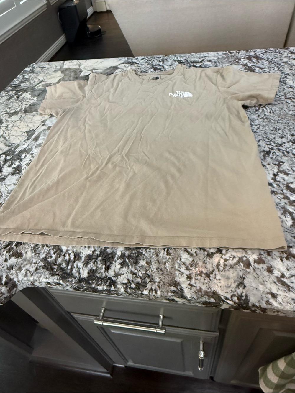 The North Face T-Shirt – XL
